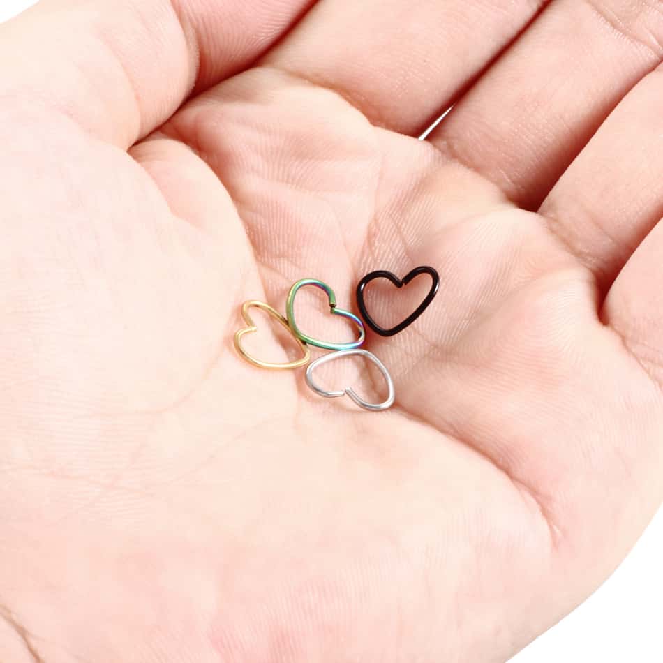 1PC Steel Cartilage Heart Shaped Earring